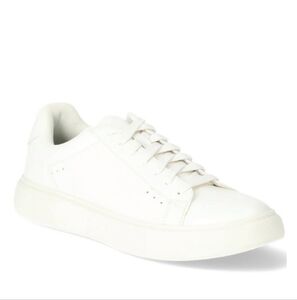 Men's Graham Court Shoes    White  Various Sizes       NWT